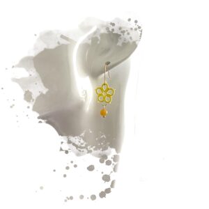 Boucles d’oreilles fait main fleur Jaune en frivolité avec perles de Jade